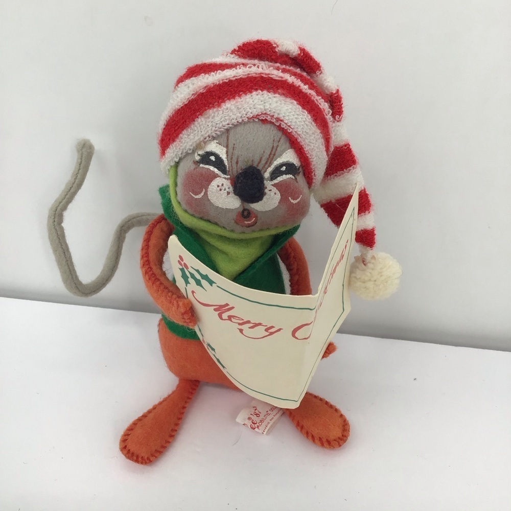 Vintage 1987 Annalee Christmas Caroling Deck The Halls Mouse Holiday Felt 6”